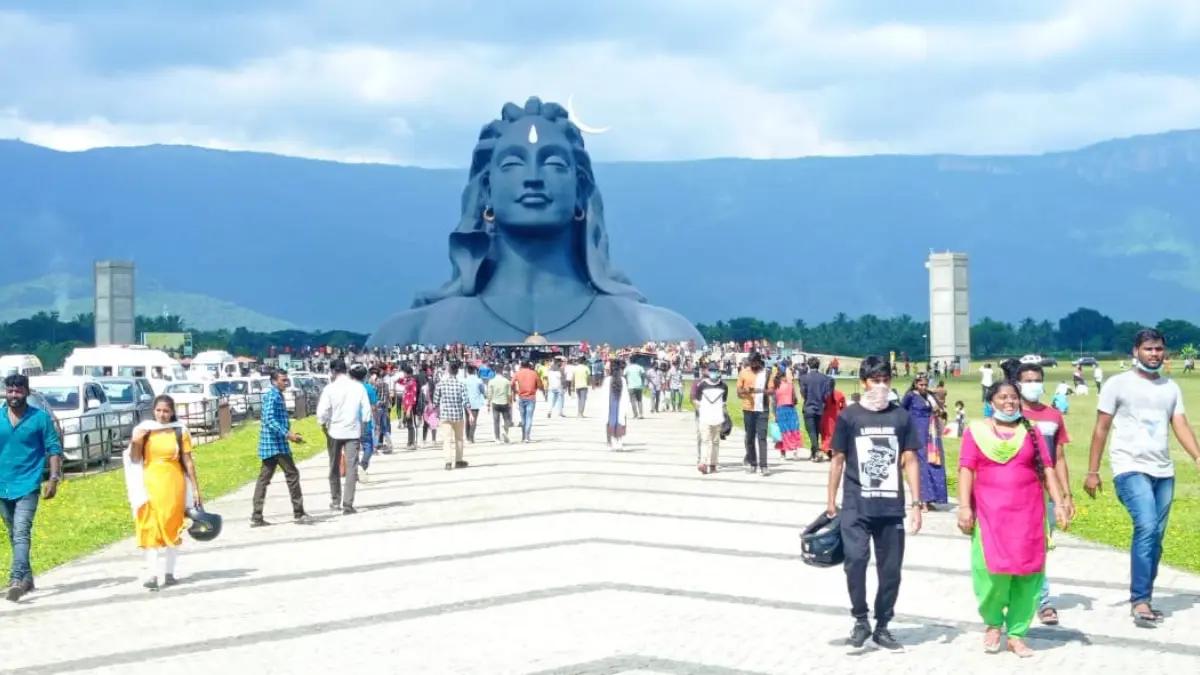आदियोगी शिव प्रतिमा कोयंबटूर